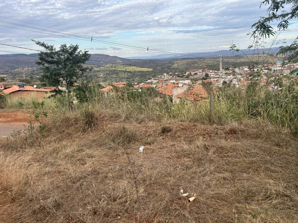 Lote 342 m²