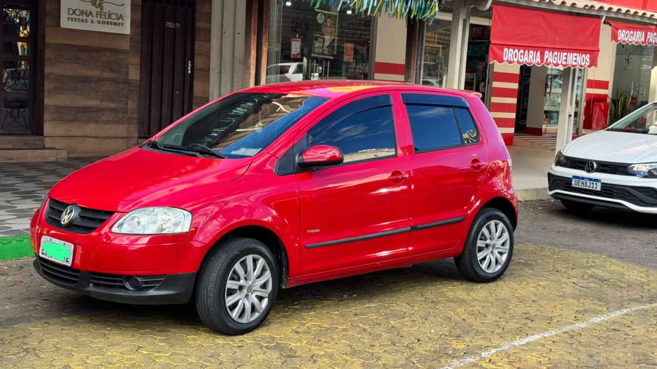 Volkswagen Fox City 1.0 Total Flex2008/2009